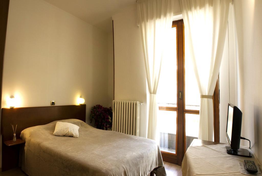Domus Hotel Alexandrie Exteriér fotografie